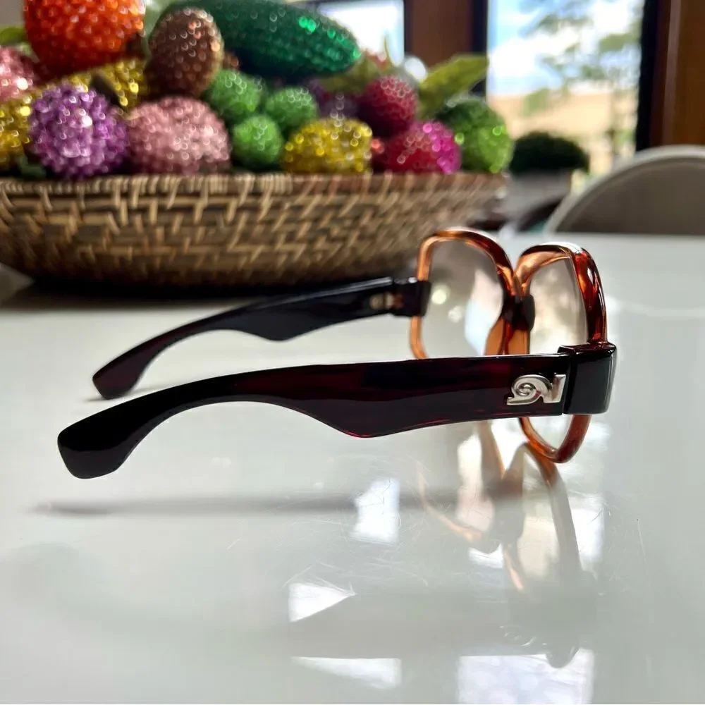 Swoonworthy MASSIVE 1970s Da Vinci Oversized Rose Brown Acetate Sunglasses